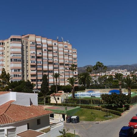 Ferienwohnung Fantastic Studio - Beachfront Torrox Exterior foto