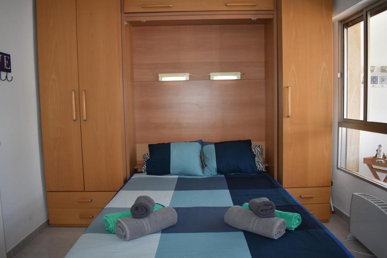 Ferienwohnung Fantastic Studio - Beachfront Torrox Exterior foto