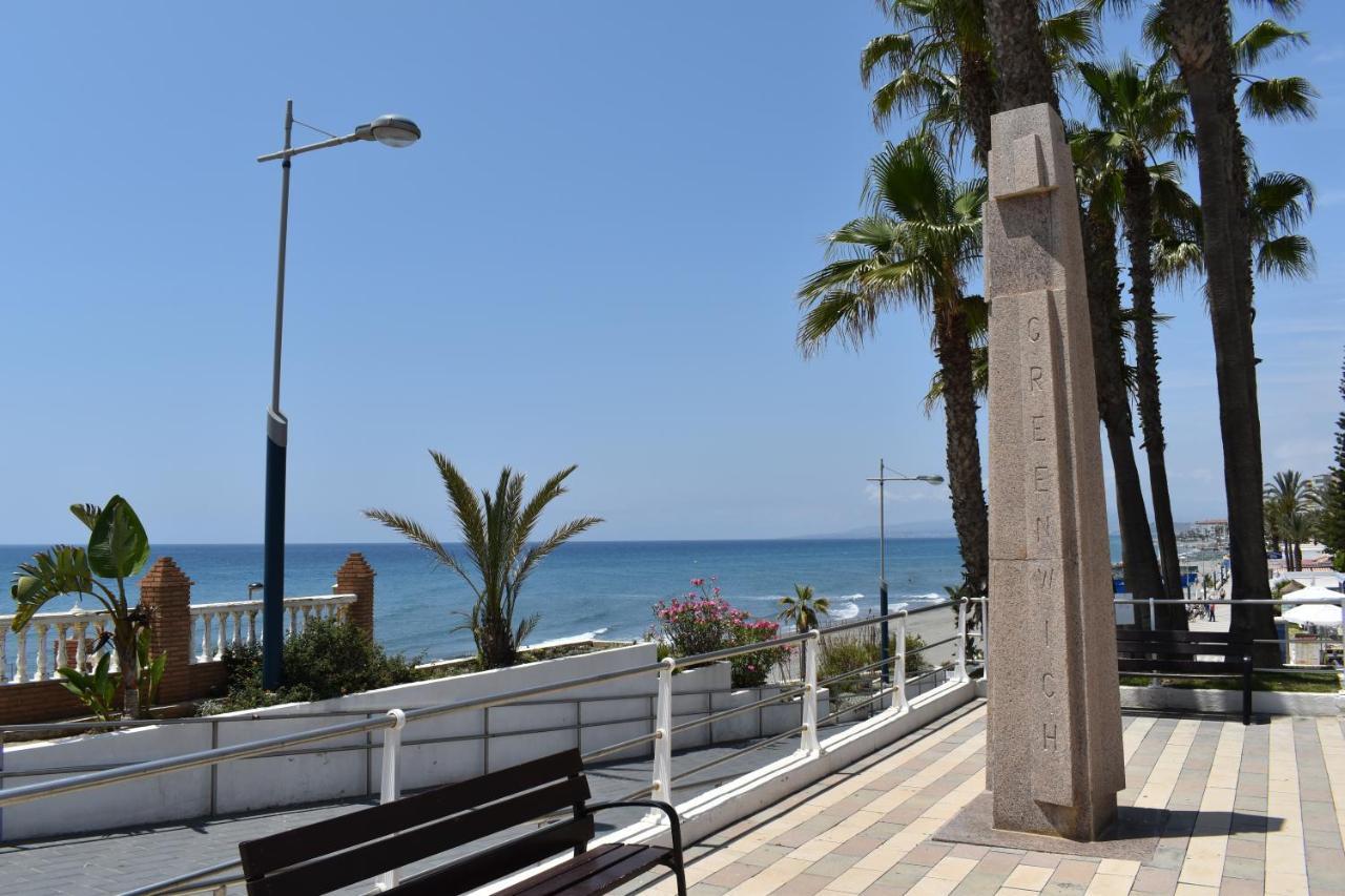Ferienwohnung Fantastic Studio - Beachfront Torrox Exterior foto
